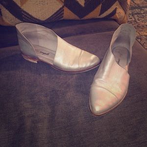 Free people royale shoe in silver